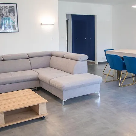 Apartamento En Résidence *